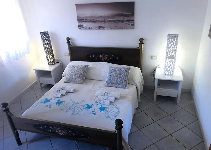 Andrea Frau - Casa Mandorleto New - Sardinia Villasimius-peaceful Panoramic Terrace-full Comfort Air Conditioning-wifi-parking-privacy וילסימיוס