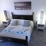 Andrea Frau - Casa Mandorleto New - Sardinia Villasimius-peaceful Panoramic Terrace-full Comfort Air Conditioning-wifi-parking-privacy Villasimius